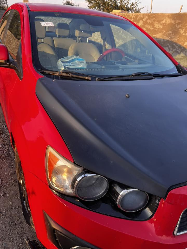 السلام عليكم للبيع شوفر سونك2016🍅لون احمر طماطمه مميز محرك ١٨٠٠ كير اوتماتيك 6 نمر تحكم استيرن ويل كب بلوجكترات كشنات جلد بلادي سنتر لوك اشاره ترحيب صندوق بصمه بلوتوث حاكيه تخم تاير جديد باتري جديد ادامه كامله أي عطل مابيها حتى السيرفس طافي السياره وارد أمريكي بيها بل جاملغ الامامي الايمن صبغ على كد شبر بدون ايرباك بدون تبديل شواصي لغود كفاااااله عامه رقم انكليزي السعر ٧2 مكاني بغداد  بسمايه وهذا رقمي ***********
