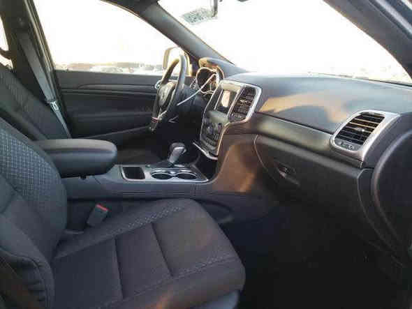 جيب 2018بيع مستعجل
وارد امريكي
حادث جاملغ وبنيد موضح بالصوره
سياره حلوه وجاهزه
السعر. 2015 بيه مجال
العنوان بصره الجزائر
للاتصال *********** البصرة
