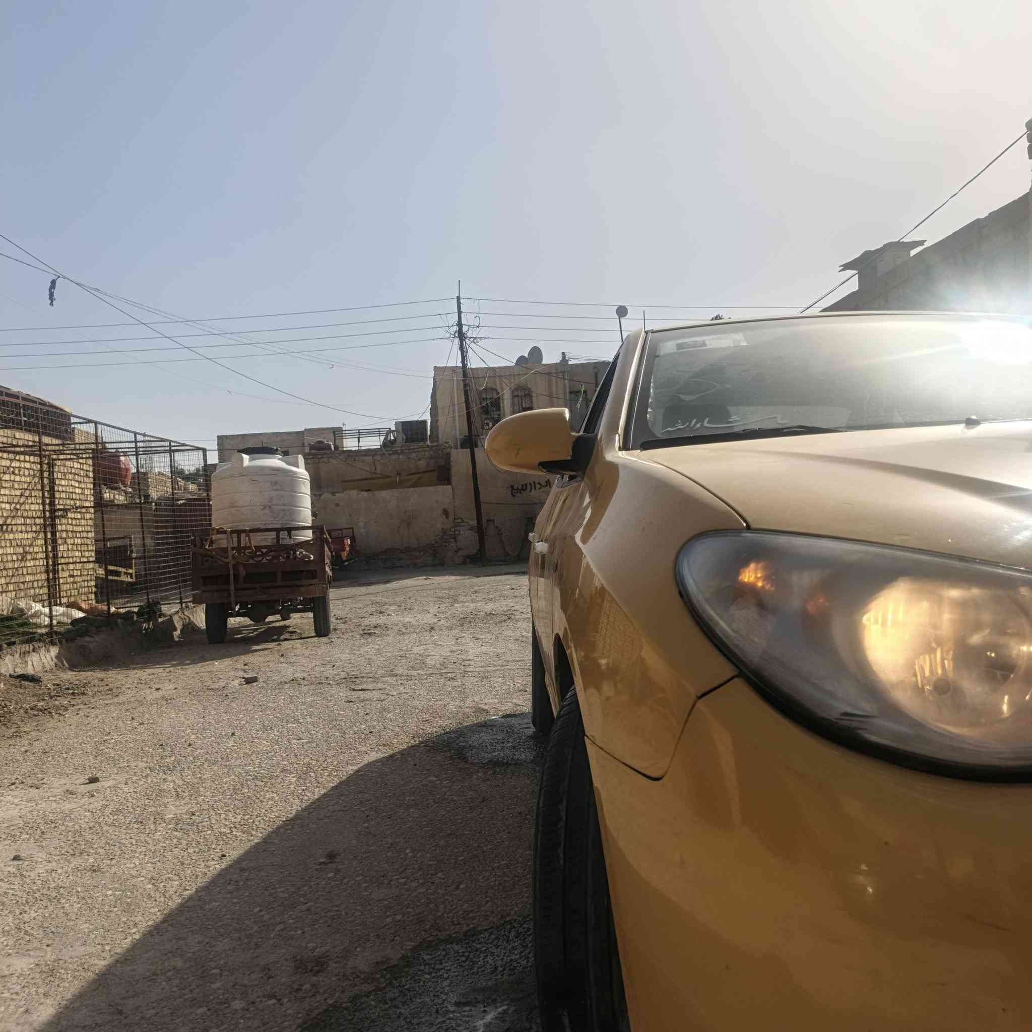 افانتي كصه وحده جنطه السياره جاهزة للشارع حداديه تبريد تاير جديد باتري السياره مدوشمه مكاني العماره 44وبيها مجال حك الجيه ‏‪***********‬‏وتساب.رقم الماني اصلي بدون سنويه.
