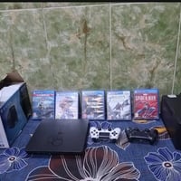 بليستيشن 4 للبيع للاستفسار التصال على الرقم  07715451193