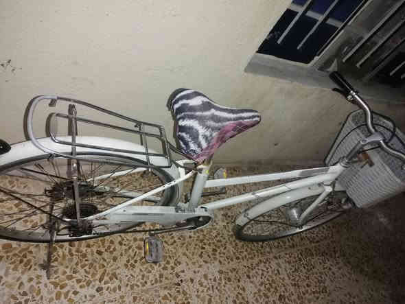 السلام عليكم للبيع بايسكل حجم 26
مكاني كيارة السعر 75.. التواصل خاص  او ***********
