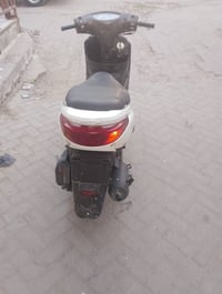 دراجه ابريز للبيع ياباني دراجه نظيفه وحلوه ما مفتوحه محركها كهربائيات ...