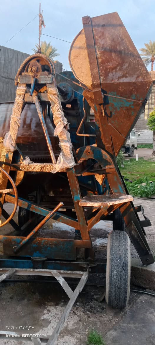 سلام عليكم ورحمه الله
للبيع خباطه لبناني اسبكتو باب اول 
جاهزه هيه وغراضها شرط الشغل 
محرك مجفت جديد 
غراض وياها سكله طابق ثاني 
عربانه جبيره وصطل 
درايب خشب عدد 6 
مكاني صلاح الدين بلد 
السعر 4500 اربع ملاين ونص 
الهاتف ***********
