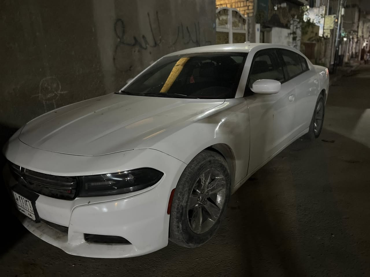 سلام عليكم 
تشارجر.   فة    اي اكس. تي.    موديل. 16 سيارة جاهزة 
مكينه كير حداديه 
سياره مكانها بغداد 
رقم بغداد 
تحويل مباشر 
سياره فول مواصفات ما عدا الفتحة 

سيارة شاشه كبيره 
كامره خلفيه 
كششنات كهربائي خزن. 
نضام رياضية 
وغيرها من المواصفات  كلشي ذاكره وبيها فديو موضحة للسيارة 

سيارة عرضها 160$ قفلً 
سياره قطع الموجودة بل حادثها هاي كدامك 
التواصل وات ساب 
***********
