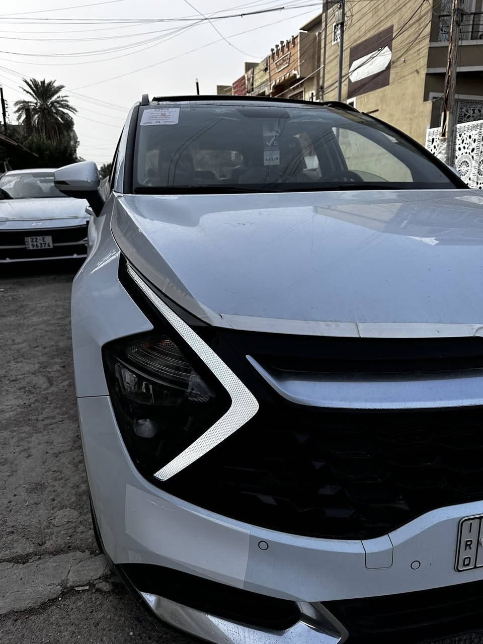 تحيه طيبه الاخوه الأعزاء سبورتج ٢٤ دوليه فول مكفوله كفاله عامه من الزلغ بصمه بونراما كشنات تدفئه استيرن سواد لماع ٢ كرسي كهرباء على وضع الزيرو السياره ماشيه ٨ فقط مكينه ٢٠٠٠ دوش مكان السياره بغداد العامريه السعر ٢٣٩ قفل 
***********
