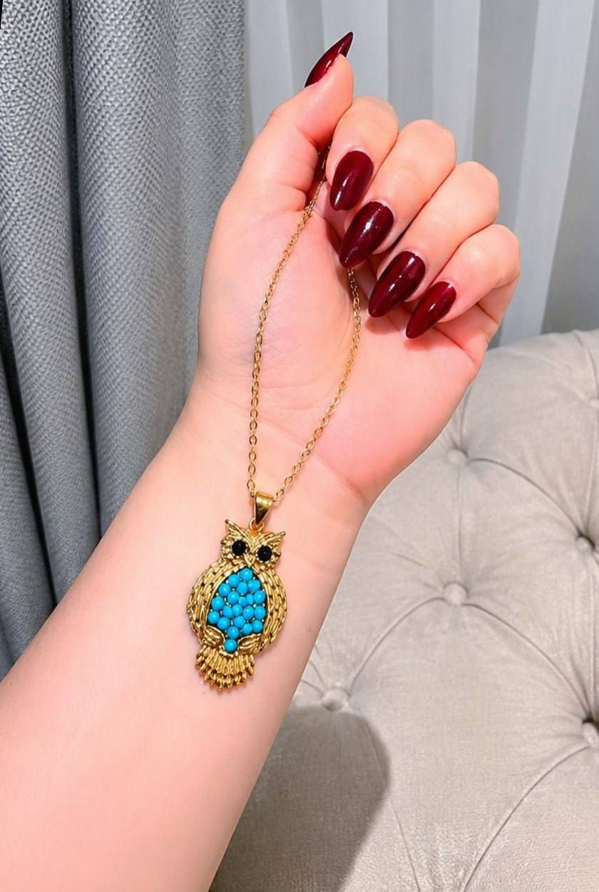قلادة البومة 
لصاحبات الذوق الرفيع 💋
قلادة نسائية فاخرة مرصعة بالحجر 
✅طلاء ثابت
✅ذهب برازيلي اصلي
✅ مايتغير لونهه
✅متوفر باللون الذهبي
الاصلية 💯
متوفرة بالونين الاسود والفيروزي 
🚘يوجد خدمة توصيل لجميع محافظات العراق ٤ الاف🚘


**إذا كنت صاحب هذا الإعلان وتريد حذفه لأي سبب، رجاءا أرسل رسالة إلى الدعم الفني**