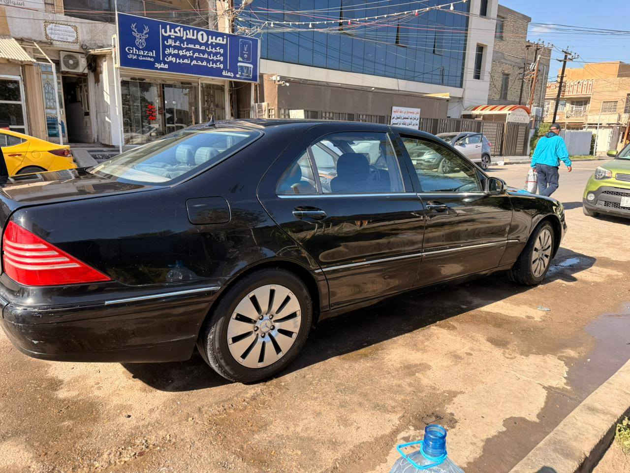 سلام عليكم 
مارسيدس غواصه م 2004 بالسنويه اصل 2002
معلايه قرار 48
سياره بلادي فول مواصفات سنوية عاج راعيه عنوانه موجود بغداد اني ماواصله 
السياره مامطلوبه 
تعهد قانونيا وعشائريا شرط 
دگه حاسبه السياره ماعليه اشاره وانطيك عنوان راعيه كانت متروكه 8 سنوات على البلاد 
تبريد شغال غرفه جديده كهربائيات  كامله باتري جديد 
تخم تاير ماناقص شي.  سيارة يرادلهة شغلات بسيطة سعرهه ب75وبيه مجال بغداد الزعفرانية


**إذا كنت صاحب هذا الإعلان وتريد حذفه لأي سبب، رجاءا أرسل رسالة إلى الدعم الفني**