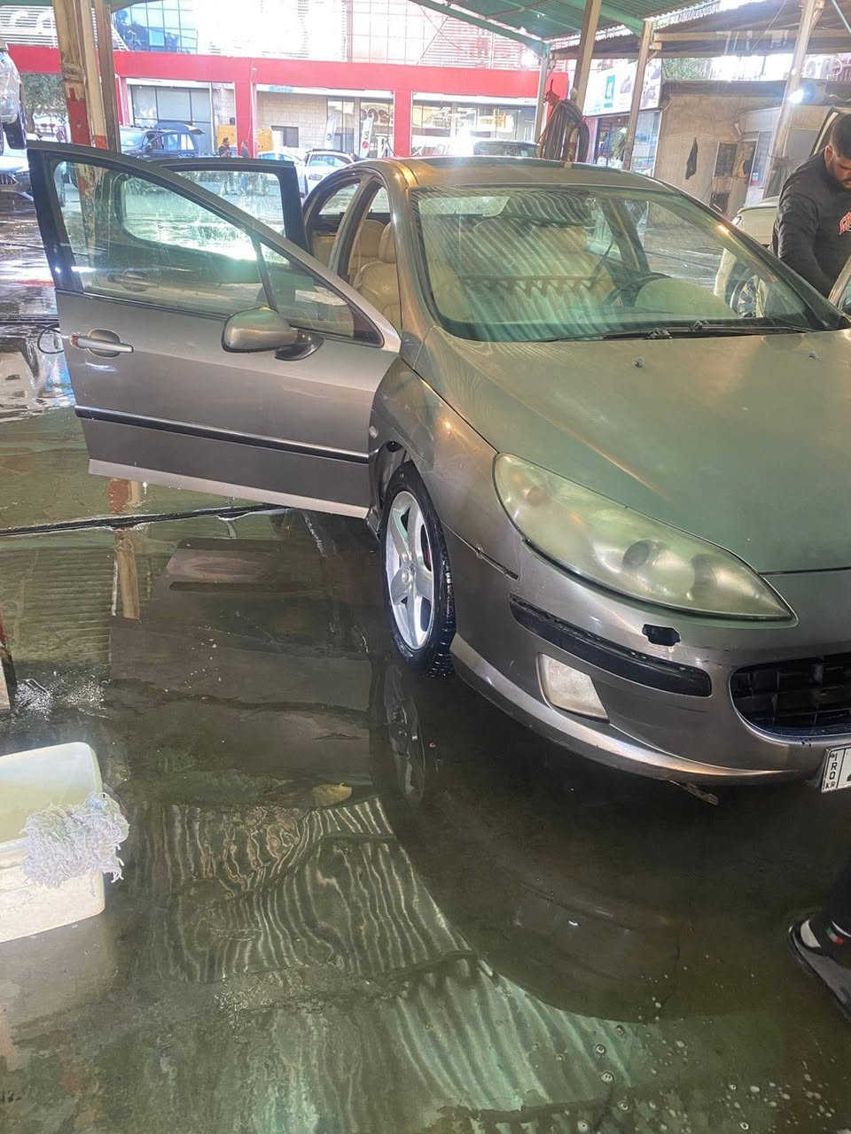 مكفوله من الكص ارقام وسنويه اصلي ودك حاسبه يله تاخذ مراوس فقط السعر 25مكاني بغداد سياره فول جاهزه نقصها دبلات خلفيه كشنات جلد كهرباء تدفها شاشه تحكم كلش حلوه سياره موديل 6رقم هاتف ***********
