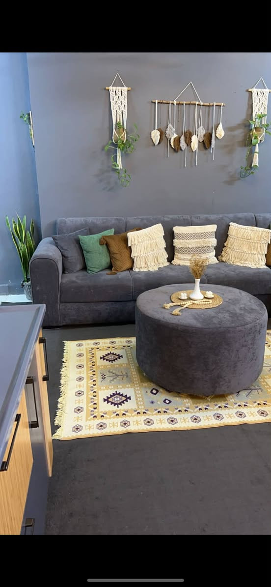 ديوان هو طبله تفصال نضيف 
ميز كهوه


**إذا كنت صاحب هذا الإعلان وتريد حذفه لأي سبب، رجاءا أرسل رسالة إلى الدعم الفني**