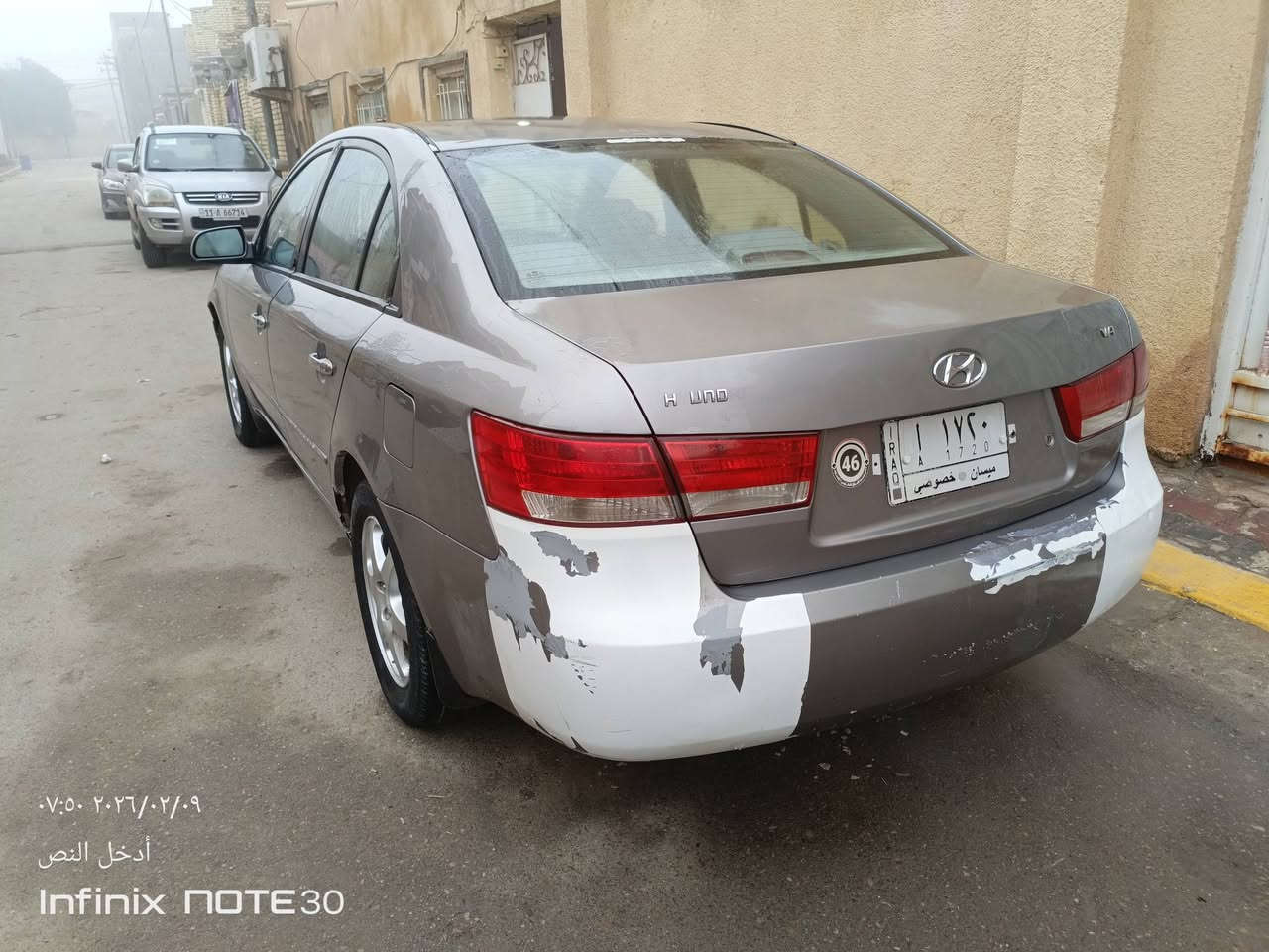 سلام عليكم
سياره سوناتا موديل 2006 وارد خليجي 
حجم المحرك 2000 
السياره بيها جاملغ الامامي ضربه خفيفه بي معجون وصبغ فقط
كير محرك مكفول 
مكان السياره العماره مشرح
السعر 85 
للتواصل اتصل ***********
