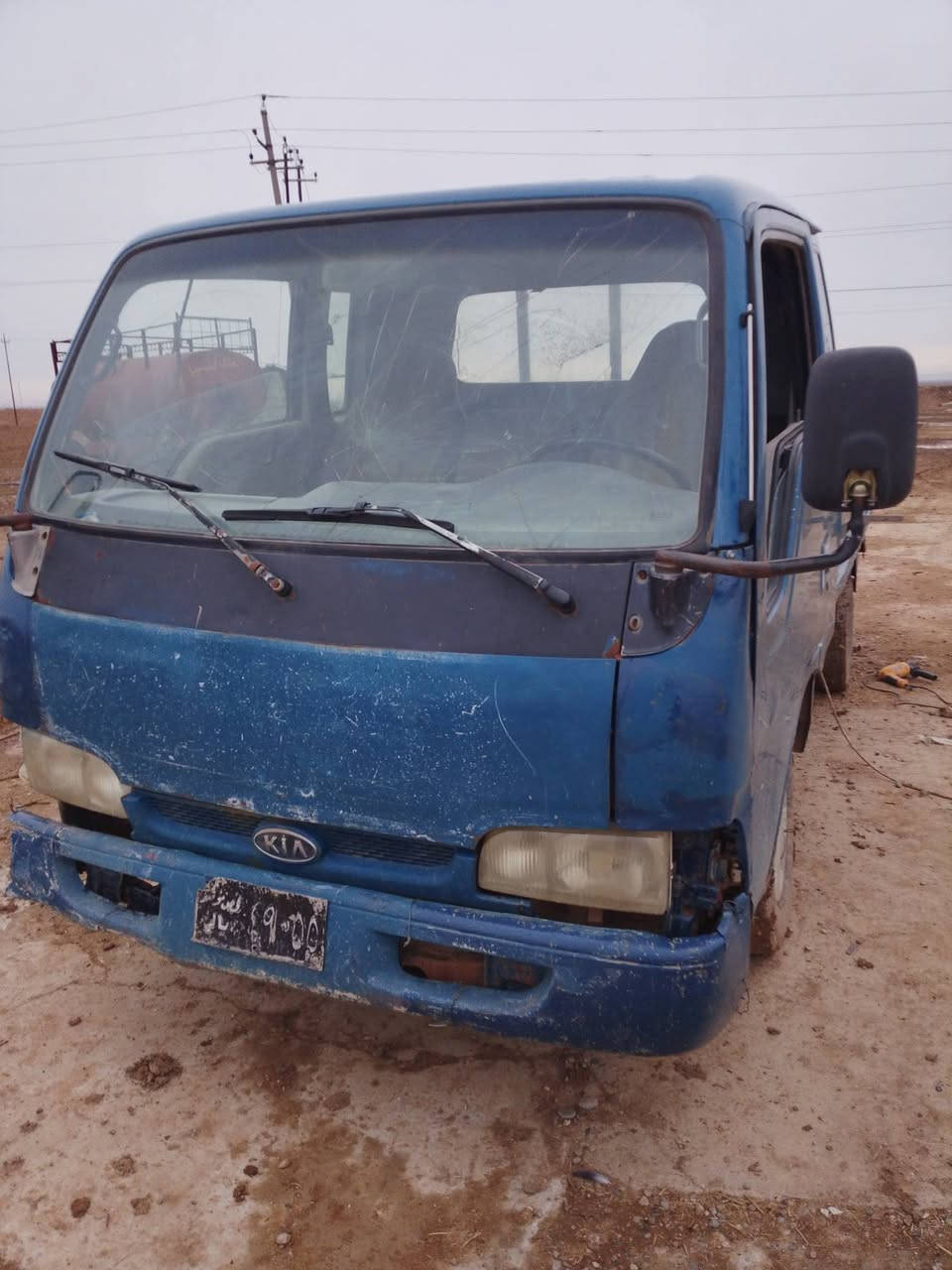 السلام عليكم بيع مستعجل
للبيع كيا فنتيرا غلاب 2000 رقم ديالا اسود ديالا مكاتبة فقط مكفولة سريقة وعشاير  كفالة محرك كير اكسل شرط 

شاصي مصلح ملحوم سيارة شقالة صبق. بس البنيد 

السعر  2٫700.    مليونين وسبع مئة بيع مستعجل 

مكان موصل ربيعة مفرق تل حيال 

 الاستفسار أتصل ***********
