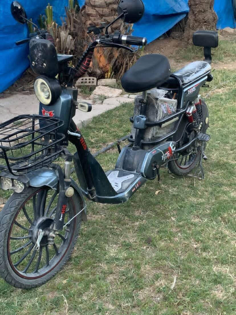 سلام عليكم دراجة شحن نضيفة شغلالة سعر 450 بيهة مجال بصيط مكاني تاجي المشاهدة رقم الهاتف ***********/ *********** متواجد وتساب وفيس
