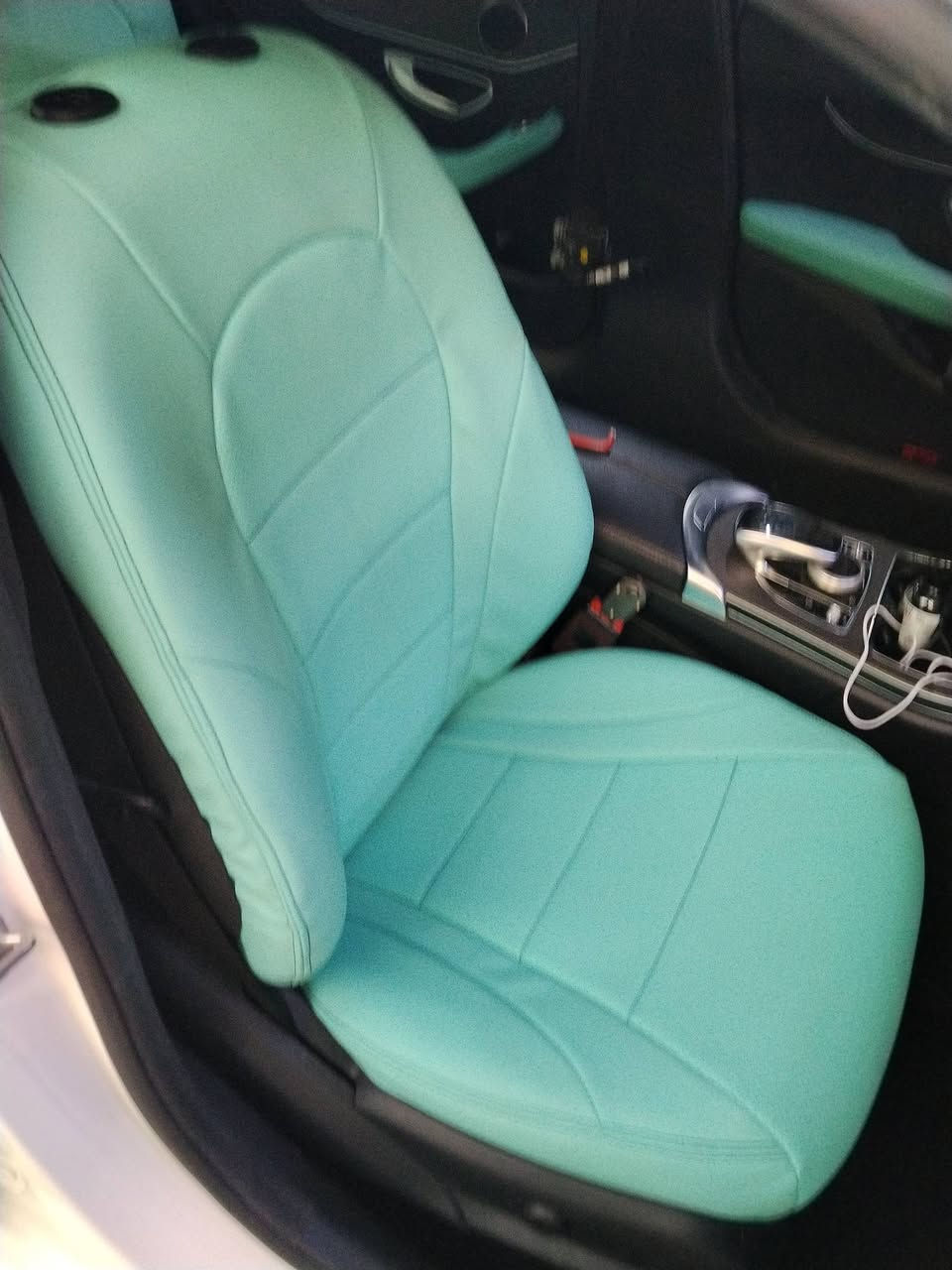 دوشمة الإبداع 
دوشمة وكماليات جميع انواع السيارات 
العنوان الكريعات شارع الوقف السني 
***********
