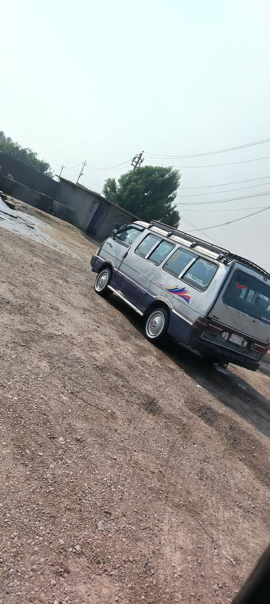 كيه بستا موديل 92 محرك بي خيط بخار جاهزه ما ناقصه اي شي مصفره  خط او بحث تحويل مباشر سعره 33او بيه مجال او مراوس  *********** واتساب
