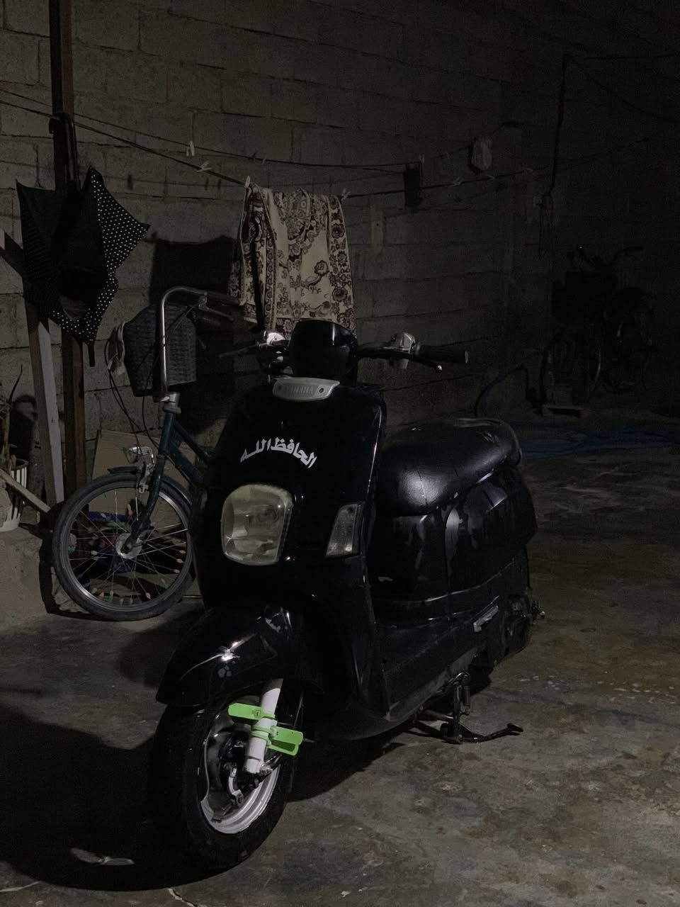 سلام عليكم بوليس البيع دراجه جديده من محرك وشيل ايدك محرك ما متخوخ صبانه سعر 700وبيه مجال العنوان ديالئ جلولاء ***********
