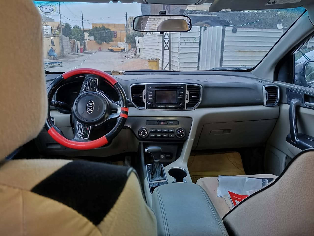 السلام عليكم كيا سبورتج موديل ٢٠١٨ رقم اربيل انكليزي تحويل مباشر مكينه٢٤٠٠ تخم تاير ويل كب تحكم ستيرا اربع جهات دبل كير عادي اوتماتيك كشنات مخمل لايت زنون مسجل شاشا كامره خلفيه دواره وارد امريكي حادث جاملغ وبنيد وباب سايق سياره بيهه ٤. قطع. صبغ صدرهه بالجيس 
مكينه كير صدر جدد تبريد منقص.غاز مراوس شعندك نزل السعر ١٤٠ وبيهه مجال مكاني بغداد وهذا رقمي للأستفسار *********** ابو العز
