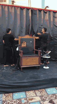 سلام عليكم بوستر للبيع قماش مخمل الاصلي غسل وكوي
الطول 6 الارتفاع مترين و80

للاستفسار ***********
