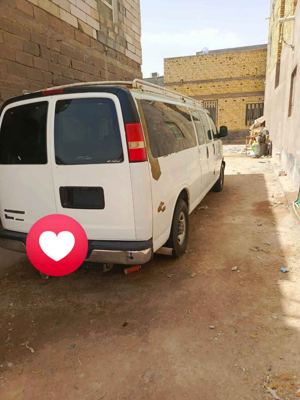 السلام عليكم سياره سفانه موديل 2009 للبيع سياره جاحزه من حداديه من تبريد تخم تاير رقم نكليزي سياره بسمنه السعر (88) وبيه مجال الرقم *********** بصره ابو الخصيب
