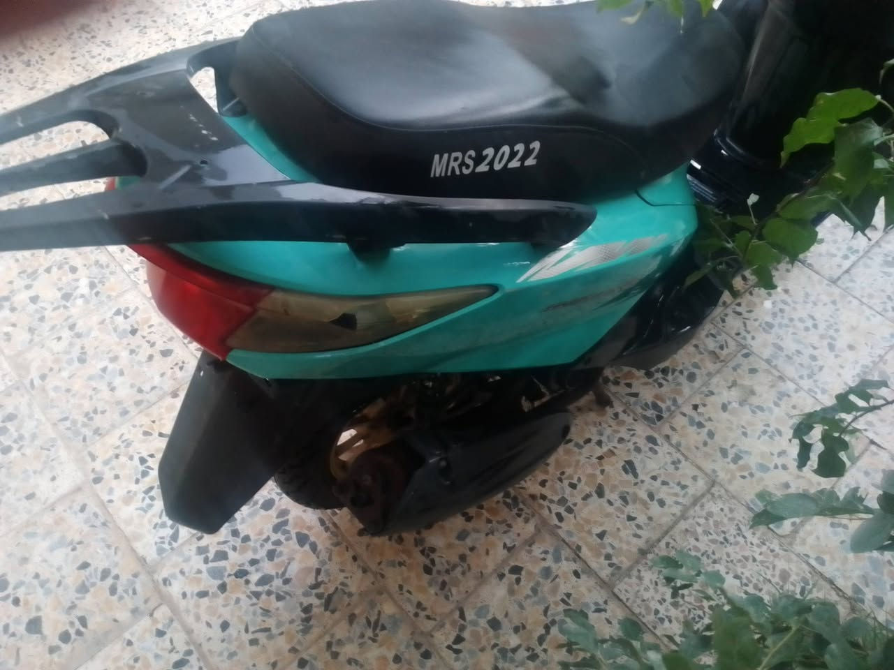 من رخصه الادمن دراجه صيني للبيع عاطله قيم واخذها مكاني الشطره ***********
