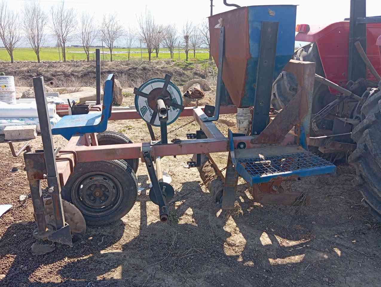 لایلۆن ڕاخەر بۆ فرۆشتن شوێن شارەزوور
***********
