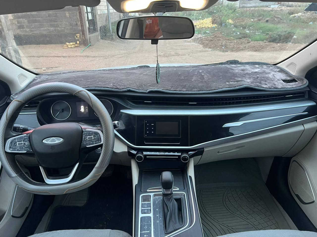 سلام عليكم سياره شيري اريزو5 مديل2025 للبيع سياره مكفوله كفاله عامه السياره حلوه ومرتبه مال شغل ومكينه1500 تنفس طبيعي ماكو صرفيه سياره تعبان عليهه ومرتبهه دواخلهه دوشمه جديده وارضيات تغليف جلد السياره كير ومكينه وحداديه كفاله ماعايزهه شي مال بيت والله سنويه بأسمنه تحويل ثاني يوم سعرهه108 وبيهه مجال للشراي عنوان البصره شط العرب الجزيره للاستفسار الاتصال ع الرقم***********
