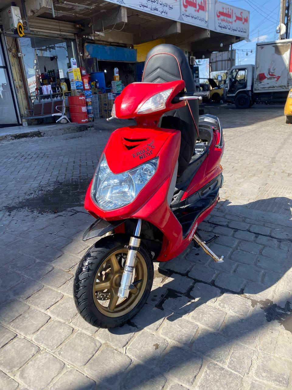 سلام عليكم سكنس فحل كوري نوزل للبيع السعر 650 وبيه مجال للاستفسار الاتصال على الرقم ***********
