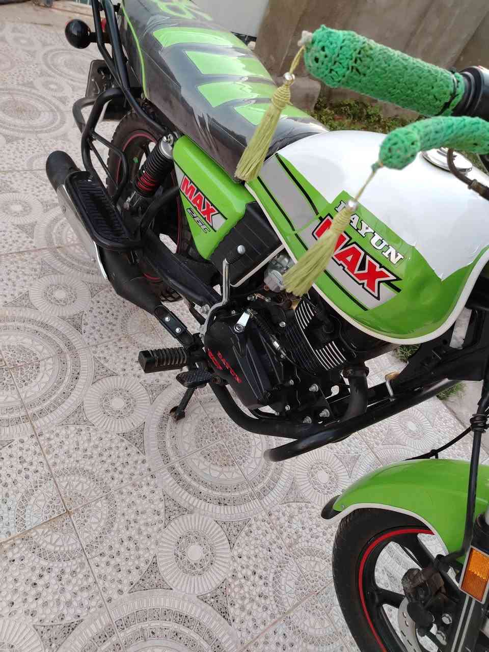 دراجه دايوان نفخ موديل 2023 طالعه بشهر 11دراجه مكفوله رقم واسط السنويه لل 28 دراجه مال جناي احلى من الصوره نظافه فول مستعجل على بيعته للتواصل الرقم ***********
