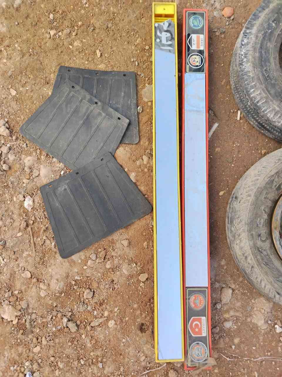 سلام عليكم غراض تكتك للبيع
1-تايرات نضيفات يفيدن سبيرات

2-مسجل شغل نضيف

3-مرايات نضيفات

4-واقيات جدد مامستخدمات

قيم بما يرضى الله


**إذا كنت صاحب هذا الإعلان وتريد حذفه لأي سبب، رجاءا أرسل رسالة إلى الدعم الفني**