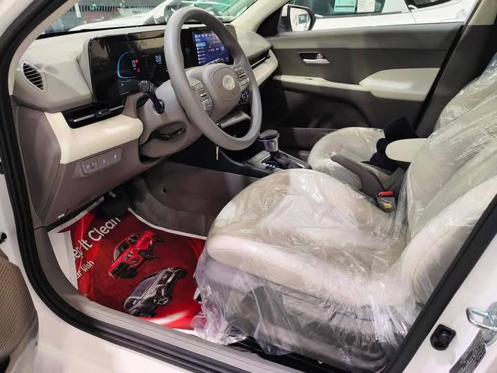 هونداي اكسنت موديل 2024خليجي
 بدون رقم حره ماشيه 6 الف زيرو سياره
 استخدام  بيت ضمان بيها من الشركه   
محرك 4 سلندر سعة 1500cc دبل نوزل
شاشة متصلة
كامرة خلفيه دوارة
حساسات امامي وخلفي
تحكم استيرن جهتين
تبريد قطعتين
سلايد روف
كشافات أمامية
مري كهرباء
مقاعد مخمل
مكاني بصره اتصل تعلق بخدمتك سعر140


**إذا كنت صاحب هذا الإعلان وتريد حذفه لأي سبب، رجاءا أرسل رسالة إلى الدعم الفني**