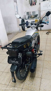 ايراني ضاغطه وزنجيل امراوس بسيبي فور بس اكون نضيفه انطي فرق 0751044995...