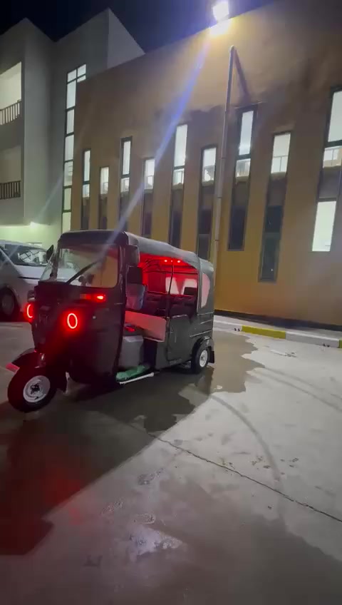 كتك 2022البدي شوف العين المكينه بس زنجيل مبدل السعر 9000مليون ***********التفصيل الباقيه عله رقم المكان البصره
