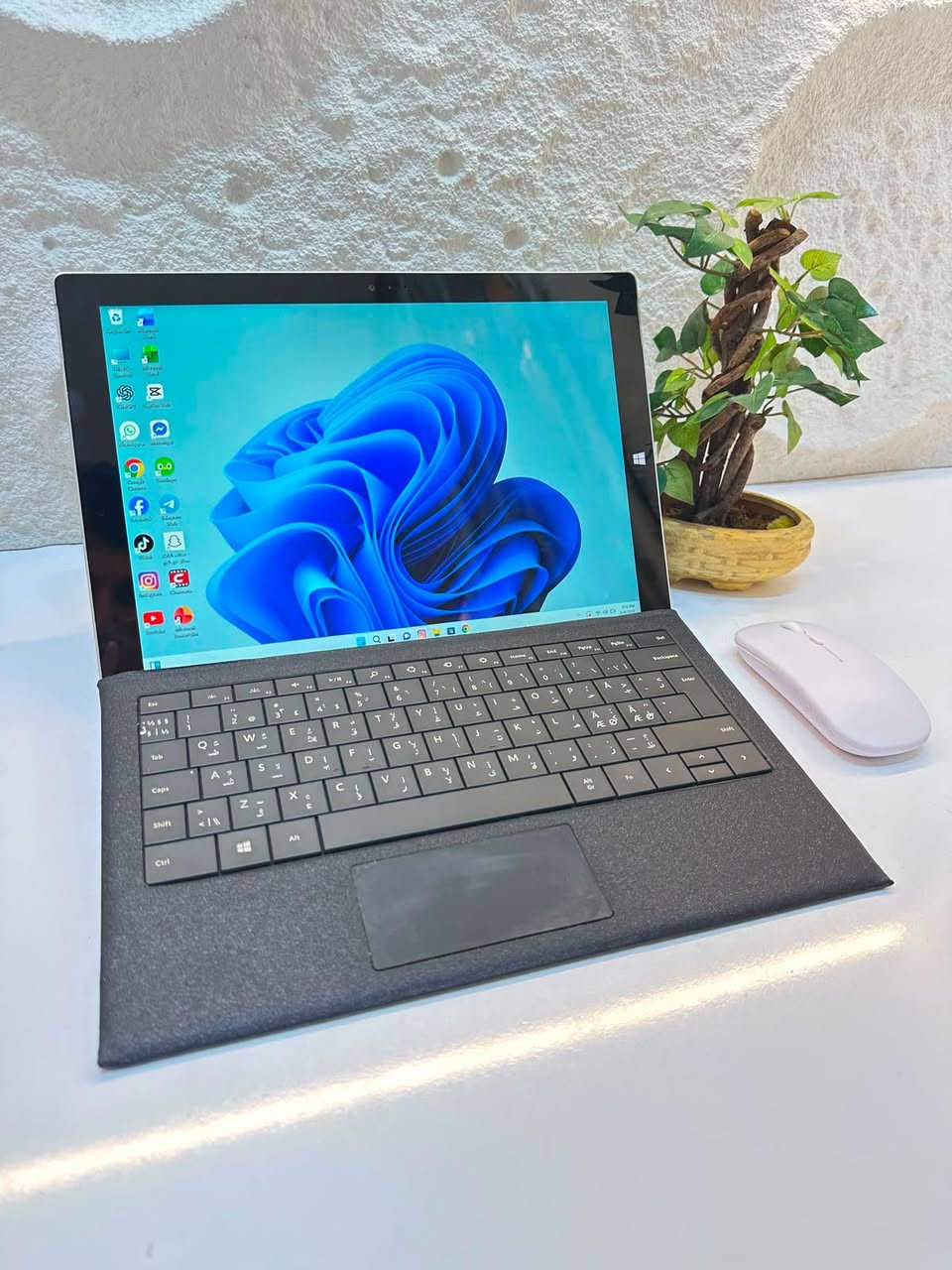 🖥️ *Microsoft Surface Pro 3 | الآن بسعر استثنائي!*

💻 جهاز 2 في 1 — لابتوب وتابلت بنفس الوقت!

📋 *المواصفات:*
* المعالج: Intel Core

 i5-4300U @ 1.90GHz – 2.50GHz

* الرام: 4GB

* نظام التشغيل: Windows 11 Pro (64-bit)
* شاشة لمس بـ 10 نقاط

📦 *ما يأتي مع الجهاز:*
✅ كيبورد أصلي
✅ ماوس
✅ حقيبة
✅ شاحن الجهاز 

يحتوي الجهاز على كافة التطبيقات الأساسية و تطبيقات الطباعة و تحميل اي تطبيق انت بحاجته مجاناً 

🛡️ *ضمان سنة كاملة* من تاريخ الاستلام

🚚 *توصيل مجاني* لكافة المحافظات

💰 *السعر: 175$ فقط!*

📩 للطلب والاستفسار: راسلنا على الخاص أو اتصل بنا مباشرة 
*********** واتساب بغداد, العراق
