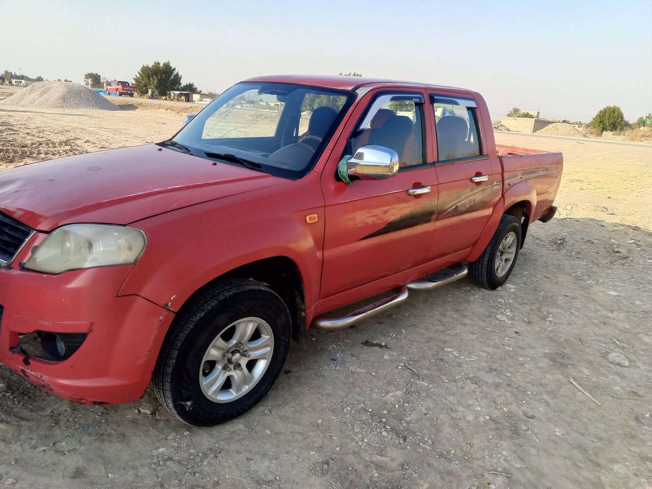 السلام عليكم سياره للبيع موديل 2013 السياره مقفوله قفاله عامه السعر خاص***********
