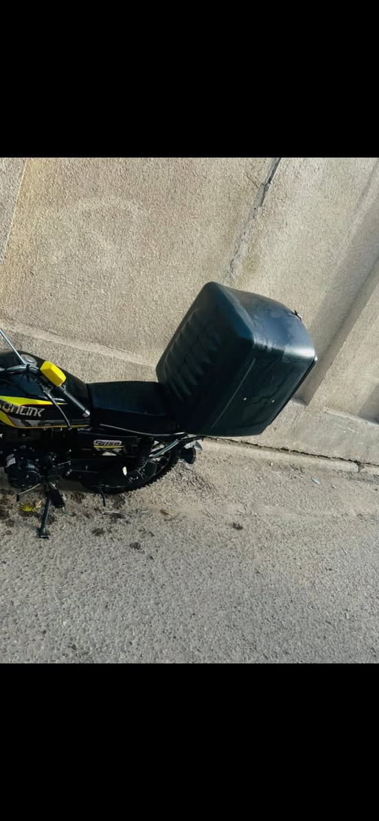 دراجه ايراني سونك 5كير أوراق موجوده نظيفه ومكفوله مكاني بغداد سعره 650 بيها مجال
***********
