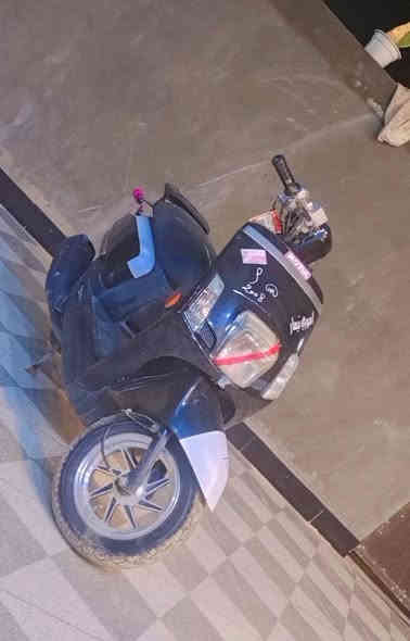 السلام عليكم دراجه ماكس بوليس مصطرة للبيع موديل 13 دراجه نضيفه المكان بابل قضاء القاسم السعر 950 وبيها مجال قليل الاتصال ‏‪***********‬‏
