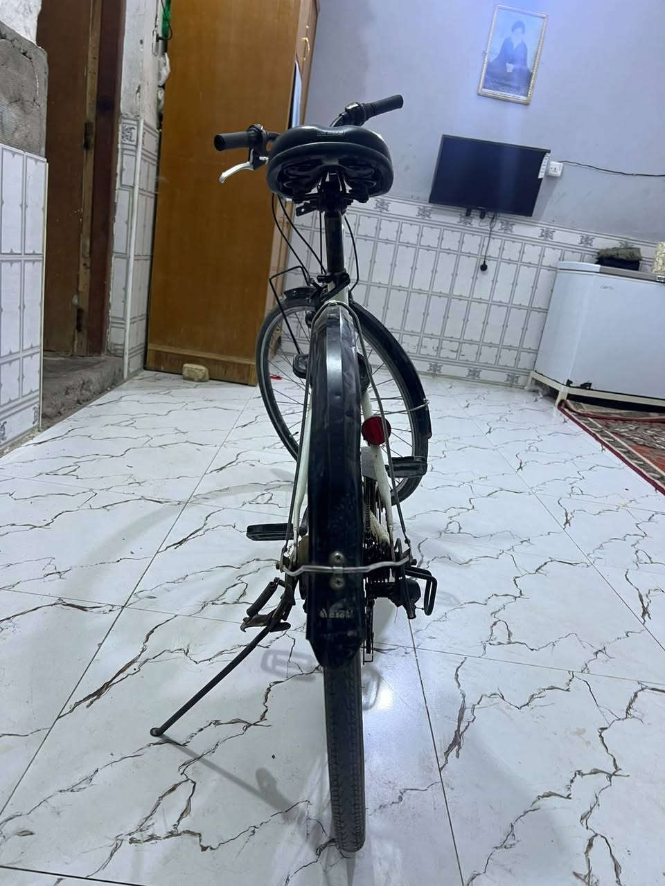 بيسكل البيع نضيف كلش حتى مطلعين بيه ب95وبيه مجال


**إذا كنت صاحب هذا الإعلان وتريد حذفه لأي سبب، رجاءا أرسل رسالة إلى الدعم الفني**