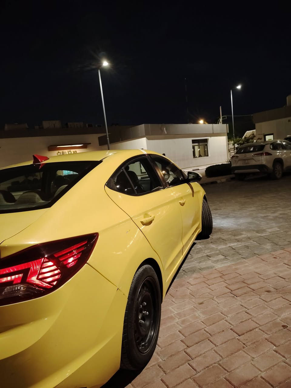 سلام عليكم النترا للبيع موديل 20
*********** وتساب
