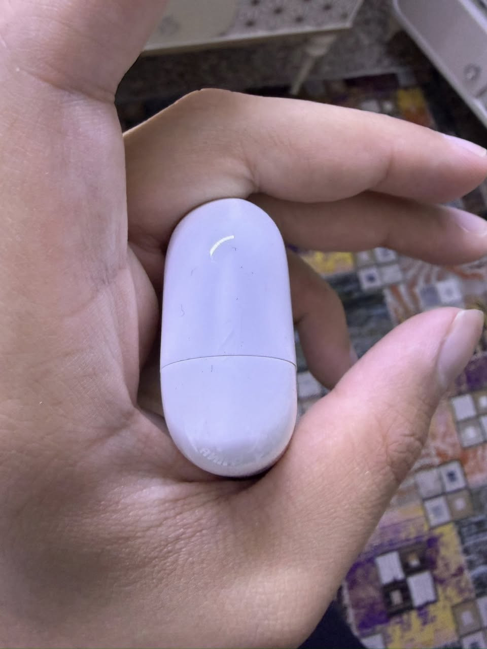 السلام عليكم
ايربودز برو جيل 3
نظافة السماعة %100
السماعة بعدها بلضمان مفتوحة من الباكيت بشهر 11
سعرها 300 قفل قفل 
تواصل واتساب فقط 
***********
