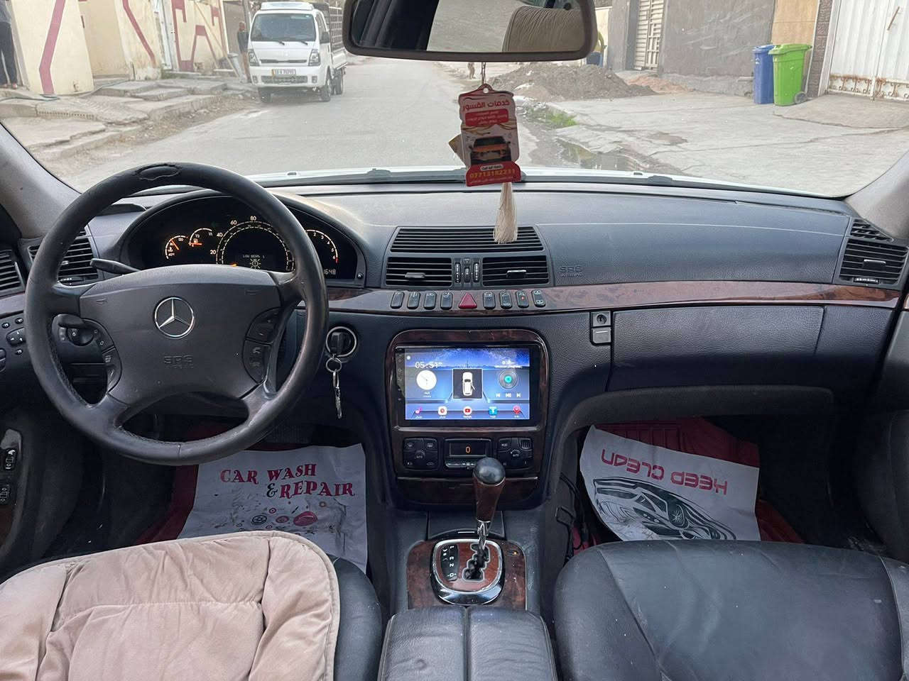 السلام عليكم اخوتي غواصه موديل 2000 محرك 8سلندر S500 مكينه وكير حاويه باب قصير مواصفات الغواصه معروفه رقم جديد بأسمنه تحويل مباشر  السعر 110 وبي مجال للشراي مكاني بابل ***********
