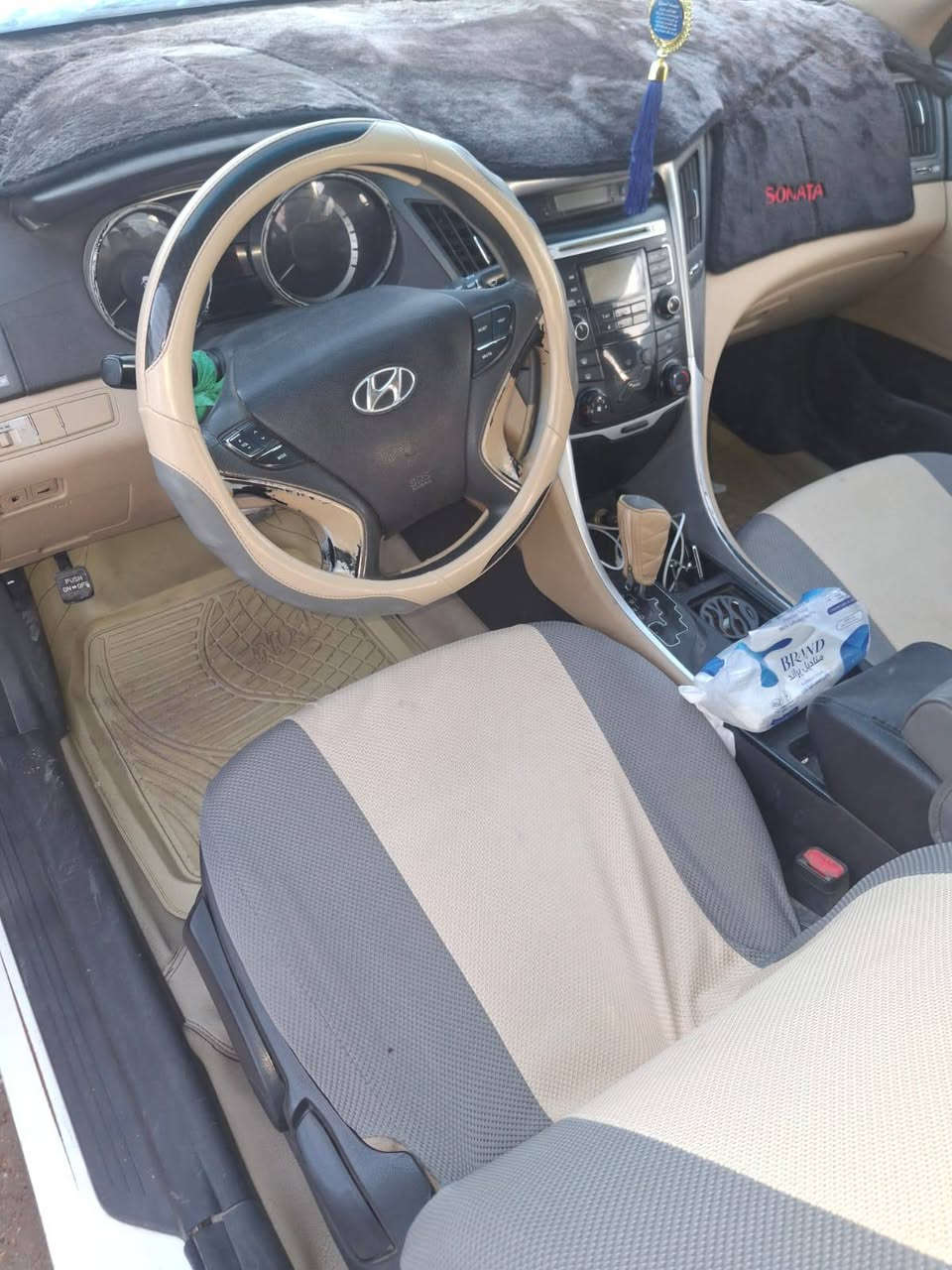 سلام عليكم سوناتا موديل 11خليجي مكينه 2000 دوش كفاله ضربه وصبغ وتبديل مكينه وكير وحداديه وره وكدام وتخم تاير 
جديد وتبريد كله جديد قبل 20يوم ادامه كامله السياره جاهزه السعر 120 مكان البصره المعقل  ***********
