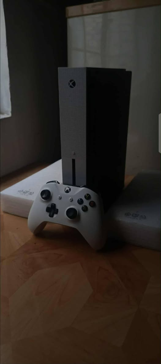 إكس بوكس ون Sواحد👿 تيره بي🌊 العاب قويه عدهن 6❤️‍🔥مكاني الدوره سعره 180


**إذا كنت صاحب هذا الإعلان وتريد حذفه لأي سبب، رجاءا أرسل رسالة إلى الدعم الفني**