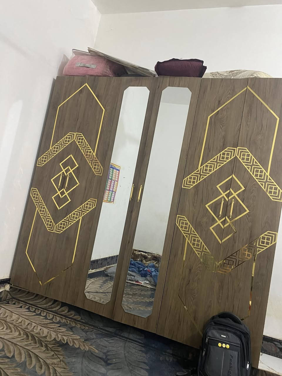 غرفة تركي 5 قطع
جديدة350 بيهة مجال كلش قليل حك الجية


**إذا كنت صاحب هذا الإعلان وتريد حذفه لأي سبب، رجاءا أرسل رسالة إلى الدعم الفني**