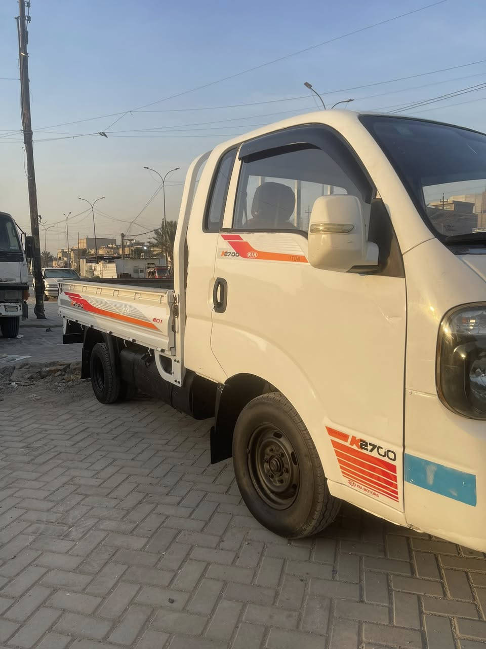 السلام عليكم 
كيا نثيـة
موديل 2007
مكينة 2700
رقم بغداد انكليزي تحويل ثاني يوم 
مكفولة مكينة كير حدادية اكسل شواصي 
سيارة جاهزة بدون اي نقص  
السعر 87وبيها مجال للطيبين 
للاستفسار ***********
مكاني بغداد
