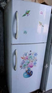 عندي مجموعة ثلاجات أو مجمدات أو بردات البيع كلمن أو سعره كلهن شغالت شر...