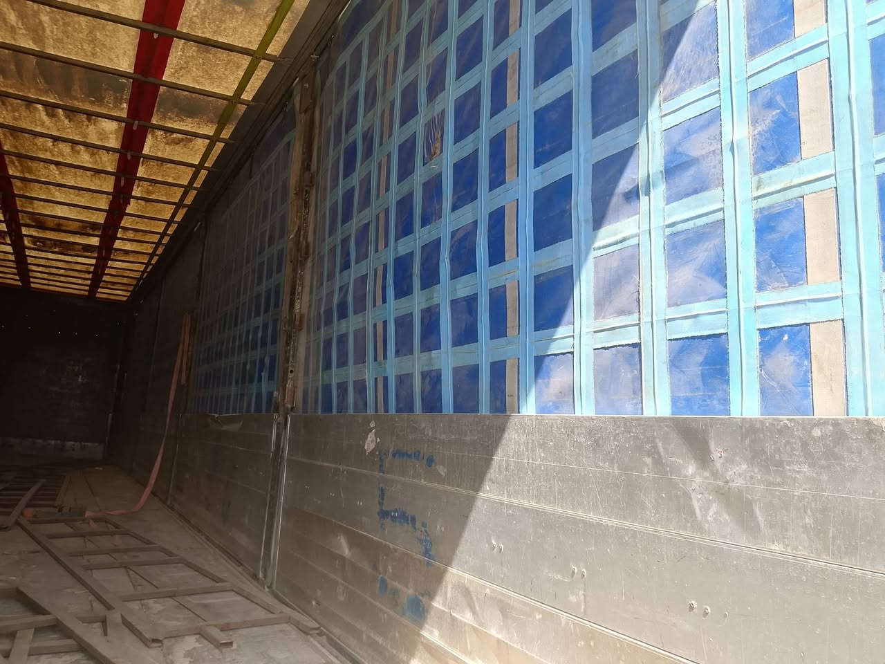 السلام عليكم
اخوان عربانه جادر مسرح مكفوله كفاله عامه مابيه اي نقص مستعجل علا بيعته سعره 70 وبيه مجال حك الجيه 
***********
***********
