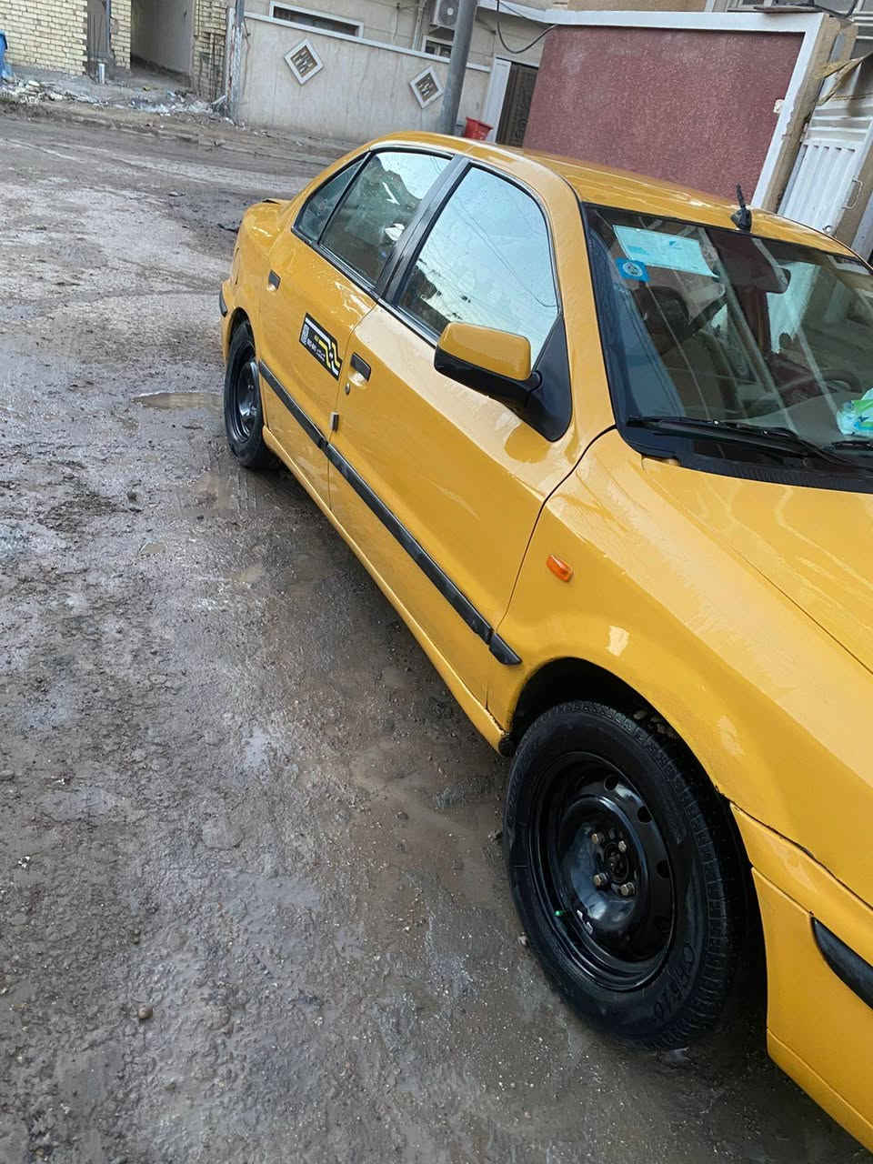 السلام عليكم سياره سمند موديل 11 سياره بسمي مصفره هيئه وغرامات مابيه ضربه سياره جاهز بس المكينه بيها خيط تبخير السعر 35 بيها مجال العنوان بغداد حي العامل
الرقم ***********
