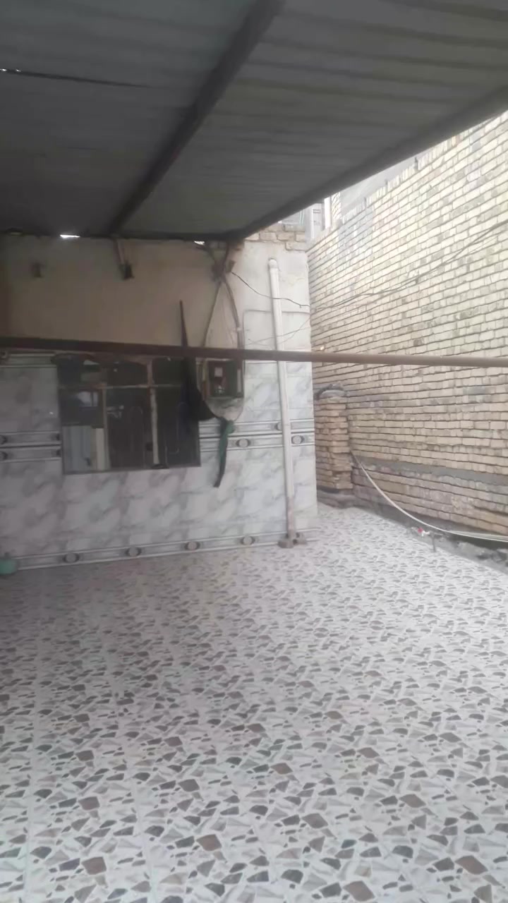 يوجد لدينا بيت يجار في حي الزهراء الاستفسار الاتصال على الرقم التالي يوجد واتساب ***********
