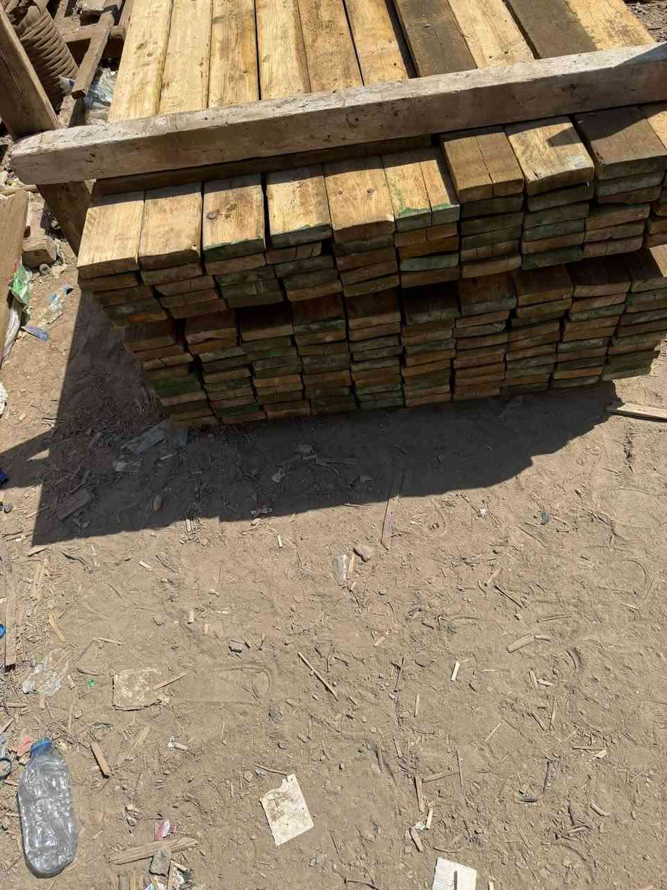 لوح دكه وحده روسي درجه ١ طول ٤متر او جكات تركيه للبيع العنون حله مركز مدينه ***********@***********
