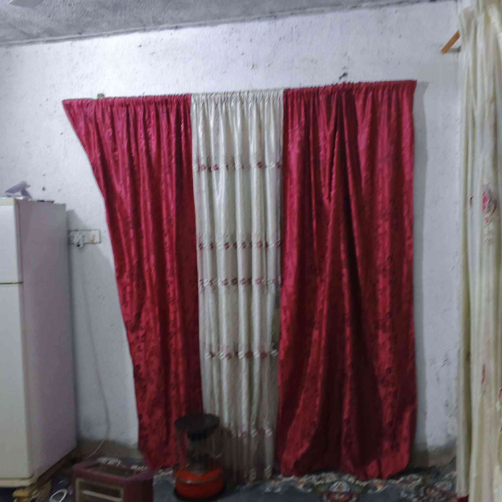 السلام عليكم بيت لبيع تجاوز ب حي العسكري قربه ساحة التشابيه غرفتين ومطبخ وصاله لبيت كله عكاده ورضيه سراميك بيت جاهز
***********
