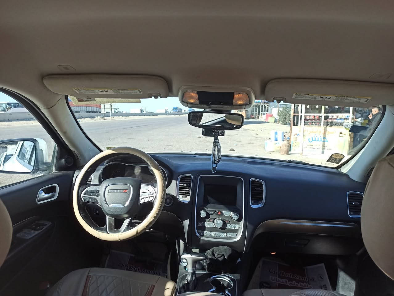 السلام عليكم
دورنكوا موديل 20رقم بغداد باسمي الضرر موضح بصور فقط ماشيه 72ميل مكان السياره ناصرية مركز للاستفسار ***********

السعر 240وبيها مجال
